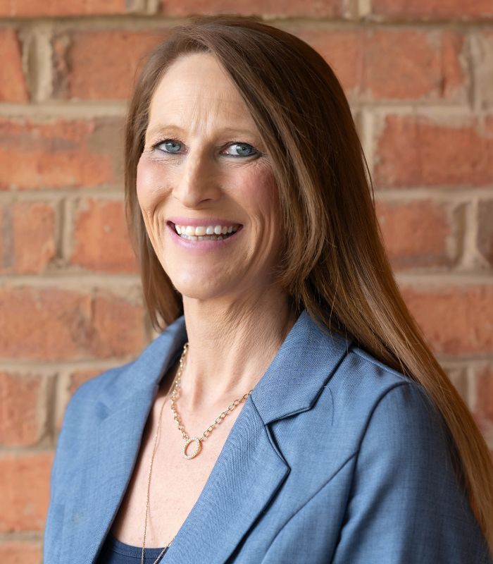 Lindsey Owens, AFIS, CISR, SBCS, CIC